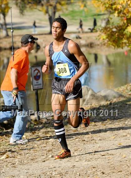 Thumbnail 1 in CIF State Cross Country Championships (Boys Division II) photogallery.