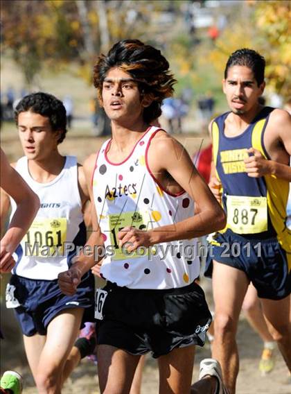 Thumbnail 2 in CIF State Cross Country Championships (Boys Division II) photogallery.