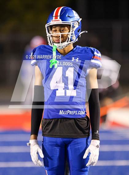 Thumbnail 2 in Monterey Trail vs. Folsom (CIF SJS D1 Semifinal Playoff) photogallery.