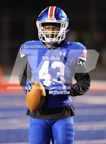 Thumbnail 1 in Monterey Trail vs. Folsom (CIF SJS D1 Semifinal Playoff) photogallery.