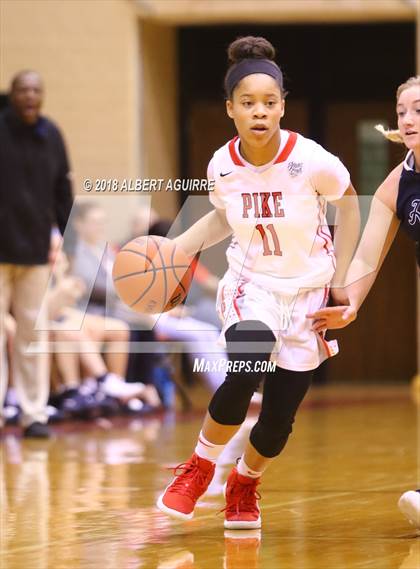 Thumbnail 3 in Decatur Central vs. Pike photogallery.