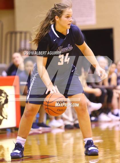 Thumbnail 3 in Decatur Central vs. Pike photogallery.