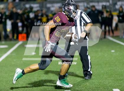 Thumbnail 2 in Royal @ Simi Valley photogallery.