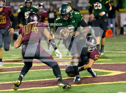 Thumbnail 3 in Royal @ Simi Valley photogallery.