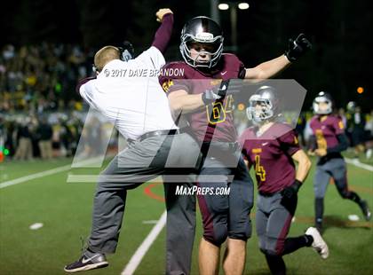 Thumbnail 2 in Royal @ Simi Valley photogallery.