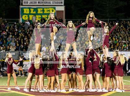 Thumbnail 1 in Royal @ Simi Valley photogallery.
