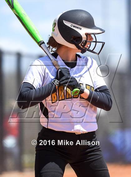 Thumbnail 2 in Cleveland vs Bradley Central photogallery.