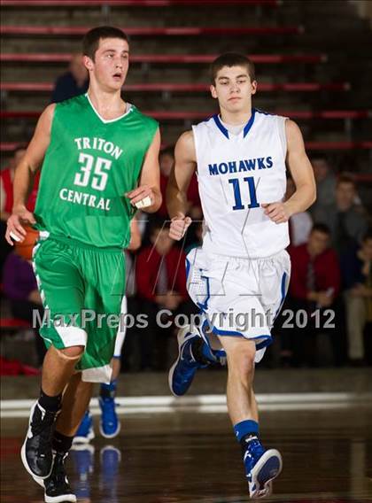 Thumbnail 2 in Triton Central vs Waldron (Shelby County Tournament) photogallery.