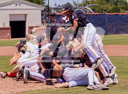 Thumbnail 3 in Roseville vs. Central Catholic (CIF SJS D4 Final) photogallery.