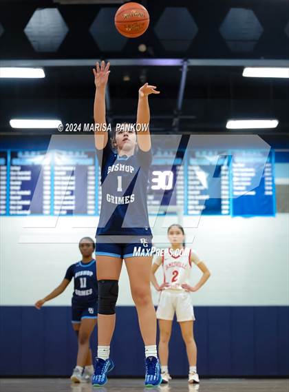 Thumbnail 2 in Bishop Grimes vs Jamesville-Dewitt photogallery.