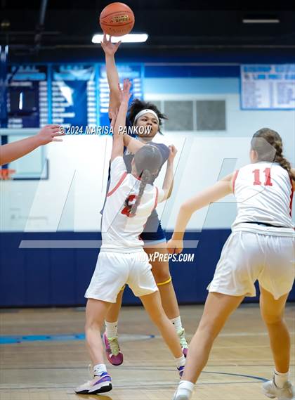 Thumbnail 1 in Bishop Grimes vs Jamesville-Dewitt photogallery.