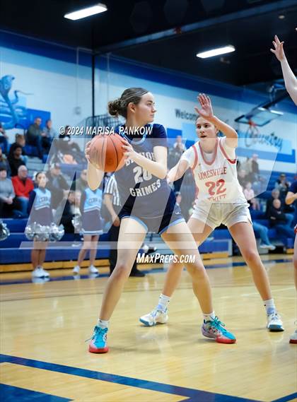 Thumbnail 3 in Bishop Grimes vs Jamesville-Dewitt photogallery.