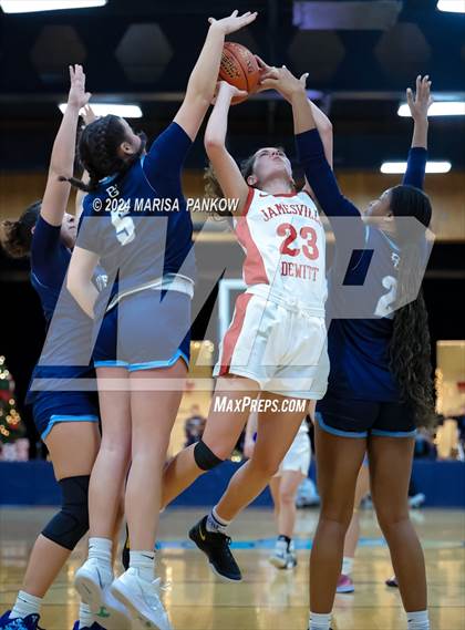 Thumbnail 1 in Bishop Grimes vs Jamesville-Dewitt photogallery.