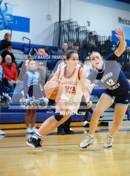 Thumbnail 3 in Bishop Grimes vs Jamesville-Dewitt photogallery.