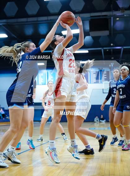 Thumbnail 2 in Bishop Grimes vs Jamesville-Dewitt photogallery.