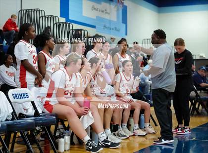 Thumbnail 2 in Bishop Grimes vs Jamesville-Dewitt photogallery.