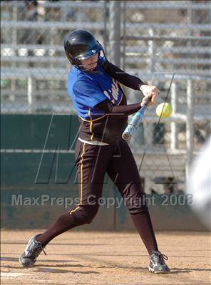 Thumbnail 2 in Lincoln vs. Del Oro (Pre-Season Tournament of Champions) photogallery.