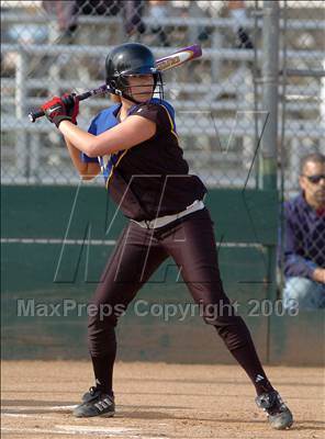 Thumbnail 2 in Lincoln vs. Del Oro (Pre-Season Tournament of Champions) photogallery.