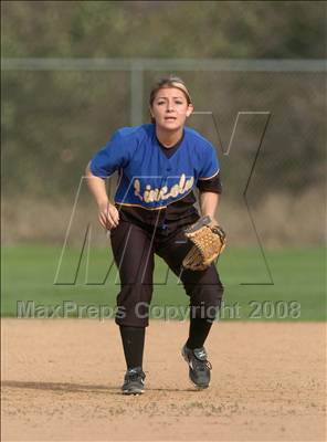 Thumbnail 1 in Lincoln vs. Del Oro (Pre-Season Tournament of Champions) photogallery.