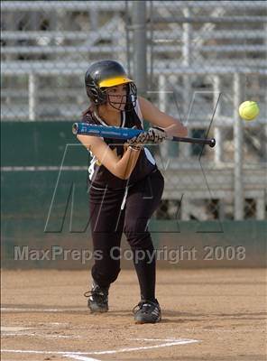 Thumbnail 2 in Lincoln vs. Del Oro (Pre-Season Tournament of Champions) photogallery.