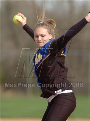 Thumbnail 3 in Lincoln vs. Del Oro (Pre-Season Tournament of Champions) photogallery.