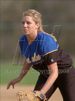 Thumbnail 2 in Lincoln vs. Del Oro (Pre-Season Tournament of Champions) photogallery.