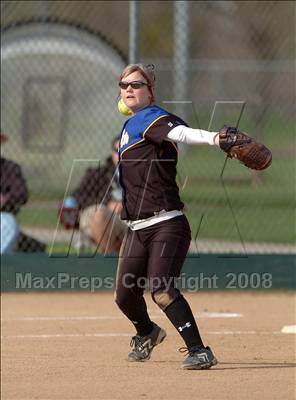 Thumbnail 1 in Lincoln vs. Del Oro (Pre-Season Tournament of Champions) photogallery.
