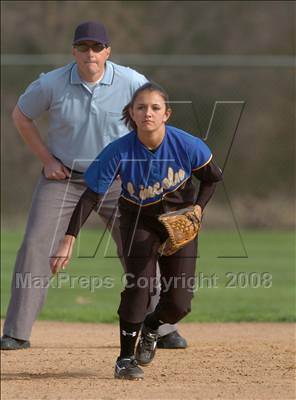 Thumbnail 2 in Lincoln vs. Del Oro (Pre-Season Tournament of Champions) photogallery.