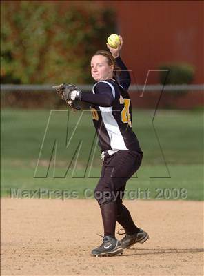 Thumbnail 2 in Lincoln vs. Del Oro (Pre-Season Tournament of Champions) photogallery.