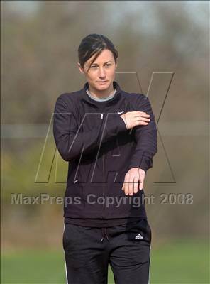 Thumbnail 3 in Lincoln vs. Del Oro (Pre-Season Tournament of Champions) photogallery.