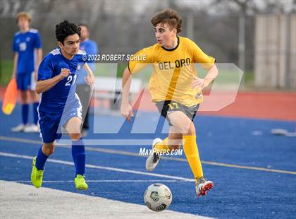 Thumbnail 1 in Del Oro @ Folsom photogallery.