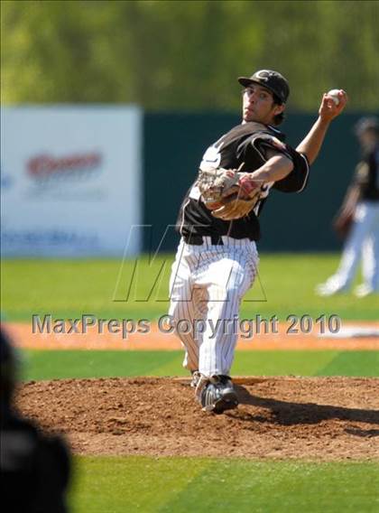 Thumbnail 3 in Eagle River vs. Chugiak photogallery.