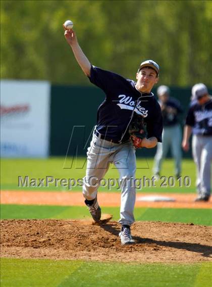 Thumbnail 3 in Eagle River vs. Chugiak photogallery.