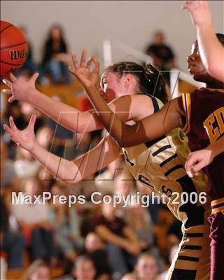 Thumbnail 2 in Edison vs. Nevada Union (Section Playoffs) photogallery.