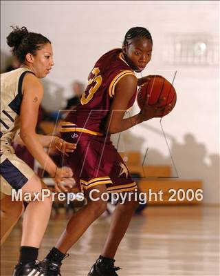 Thumbnail 1 in Edison vs. Nevada Union (Section Playoffs) photogallery.