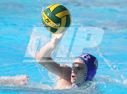 Thumbnail 2 in Helix vs. Rancho Bernardo (CIF SDS Division 2 Final) photogallery.