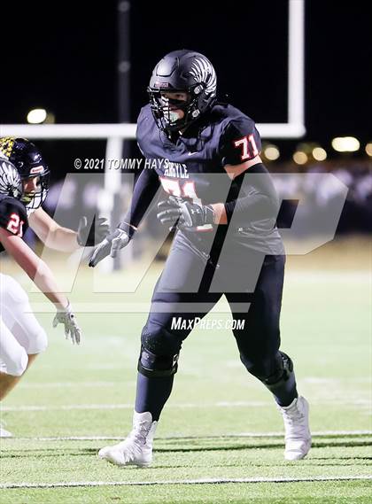 Thumbnail 3 in Argyle vs. Stephenville (UIL 4A Region Playoff) photogallery.