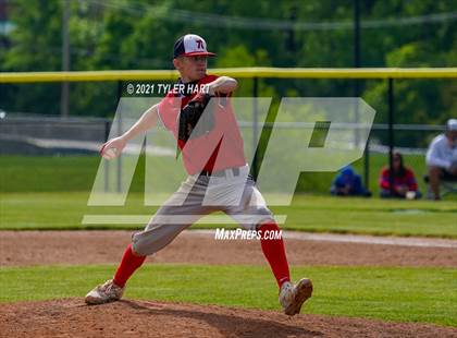 Thumbnail 3 in Terre Haute North Vigo vs. Plainfield (Sectional Semifinal) photogallery.