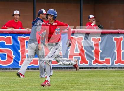 Thumbnail 2 in Terre Haute North Vigo vs. Plainfield (Sectional Semifinal) photogallery.