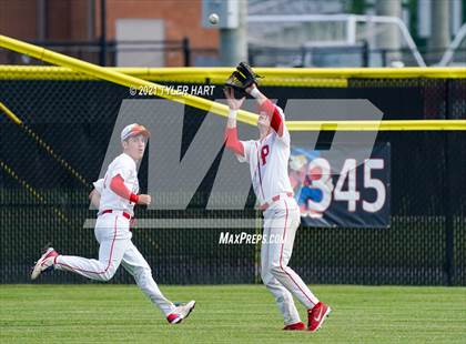 Thumbnail 1 in Terre Haute North Vigo vs. Plainfield (Sectional Semifinal) photogallery.