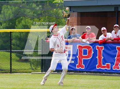 Thumbnail 2 in Terre Haute North Vigo vs. Plainfield (Sectional Semifinal) photogallery.