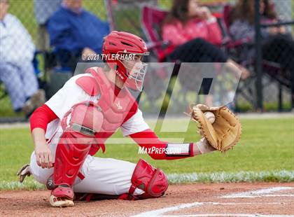 Thumbnail 3 in Terre Haute North Vigo vs. Plainfield (Sectional Semifinal) photogallery.