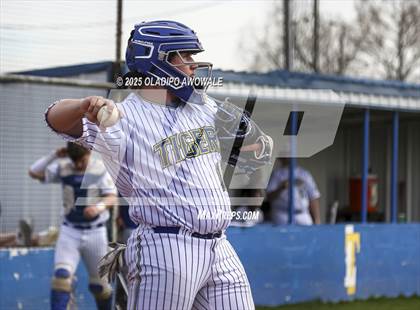 Thumbnail 2 in Pottsboro @ Leonard photogallery.