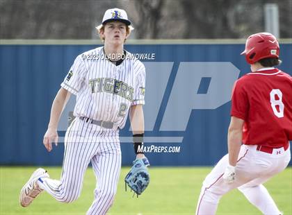 Thumbnail 2 in Pottsboro @ Leonard photogallery.