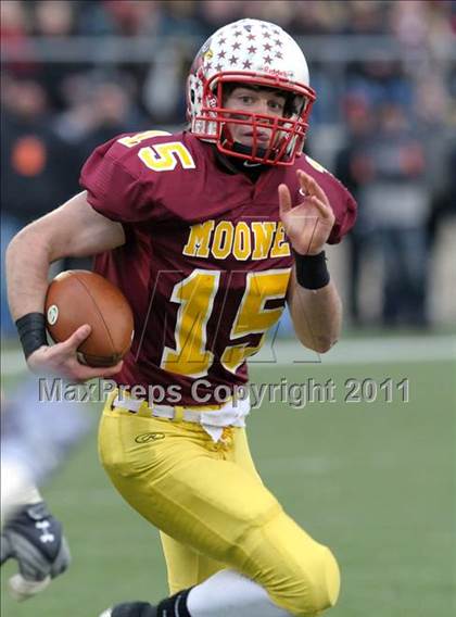 Thumbnail 1 in Shawnee vs. Cardinal Mooney (OHSAA D3 Final) photogallery.
