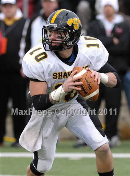 Thumbnail 2 in Shawnee vs. Cardinal Mooney (OHSAA D3 Final) photogallery.