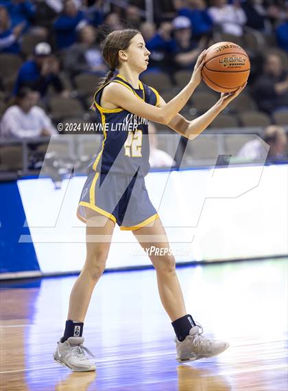 Thumbnail 3 in Notre Dame vs Highlands (2024 9th Region Girls Basketball Tournament) photogallery.