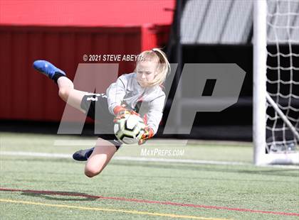 Thumbnail 3 in ThunderRidge @ Regis Jesuit photogallery.