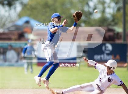 Thumbnail 2 in South Lafourche @ E.D. White photogallery.