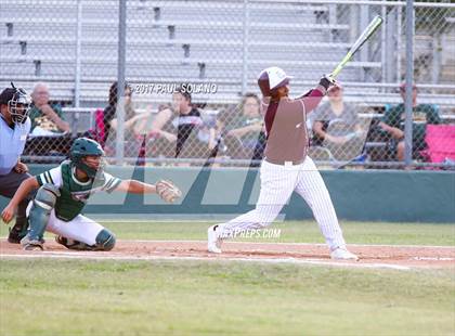 Thumbnail 3 in Uvalde @ McCollum photogallery.